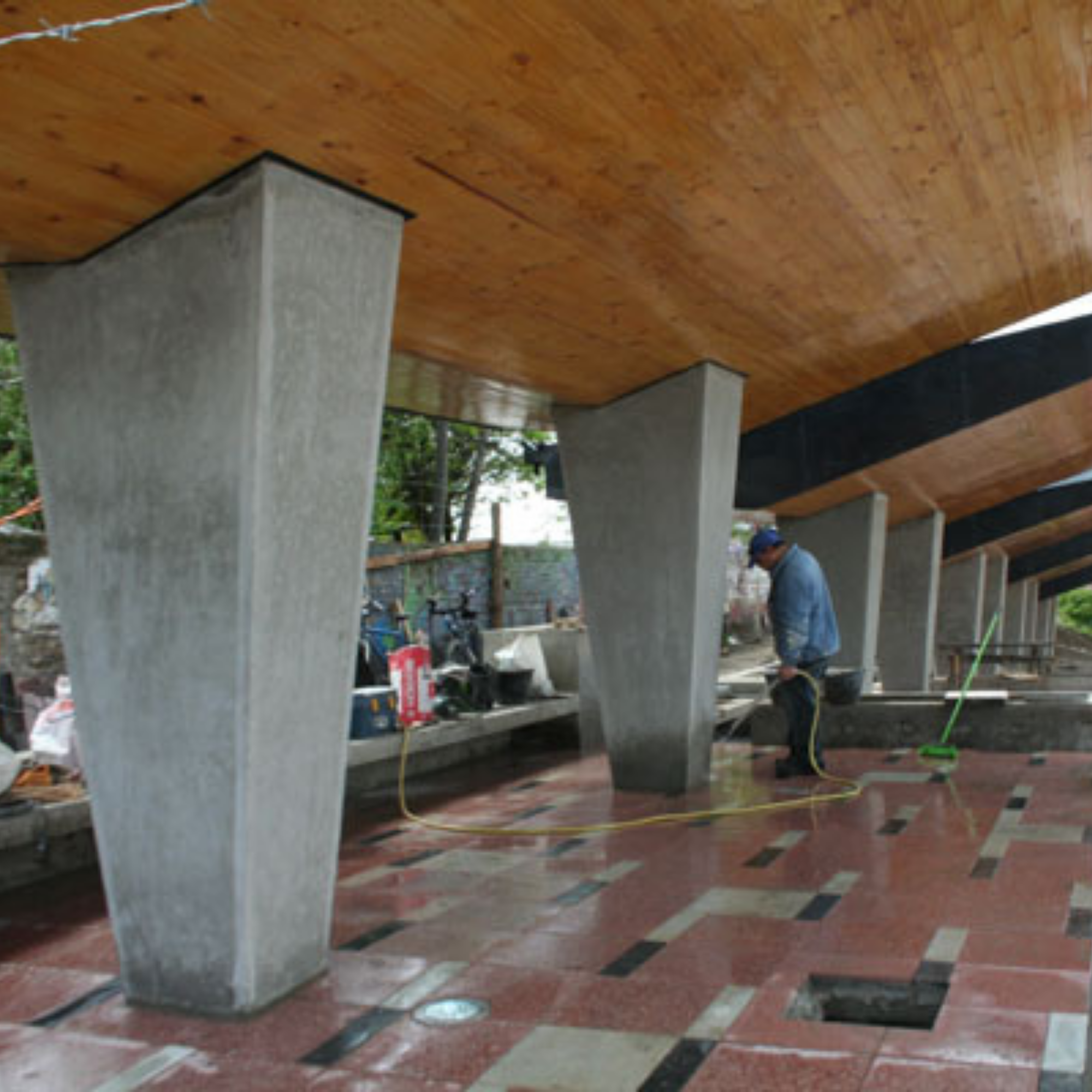 instalación de baldosas exteriores
