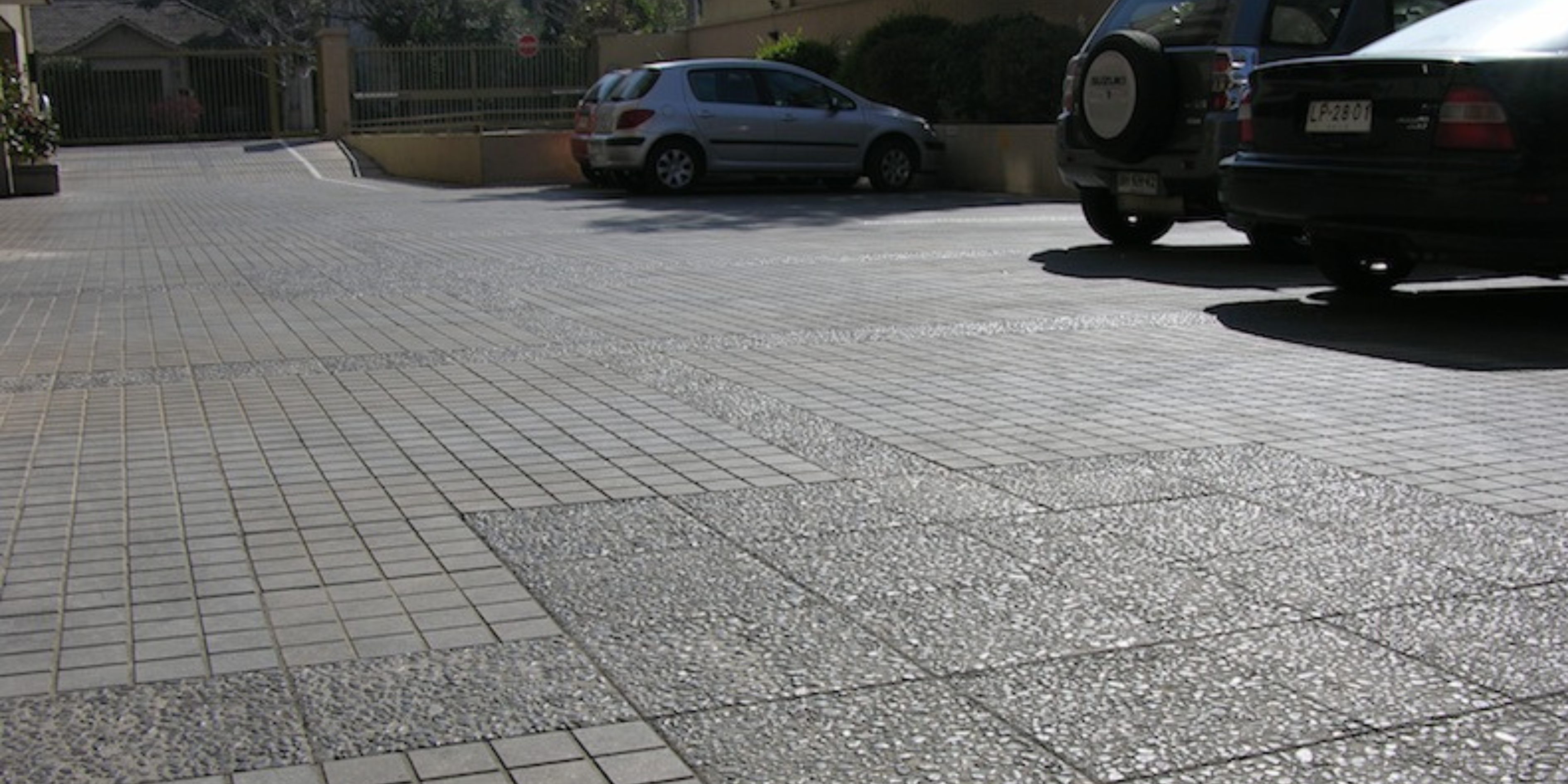 pavimentos resistentes para estacionamientos